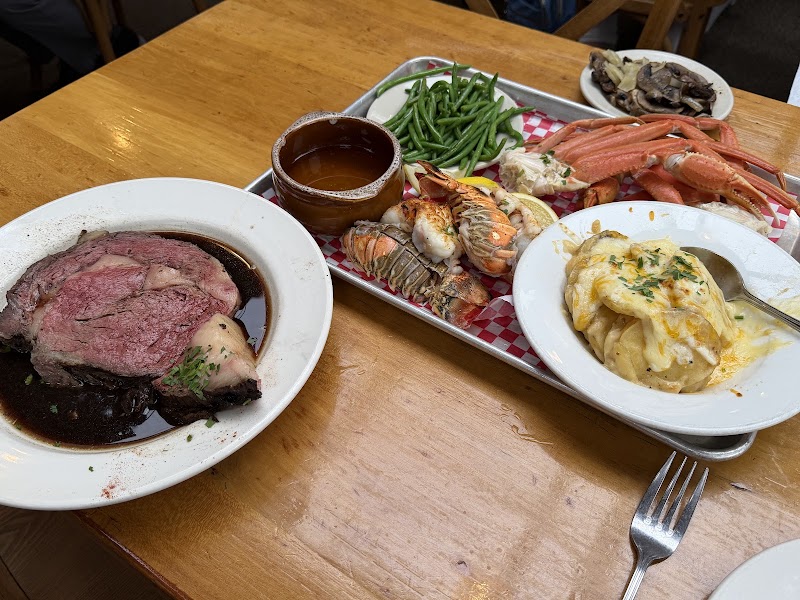 Food and interior photo 2 at The Walpack Inn in Walpack Township