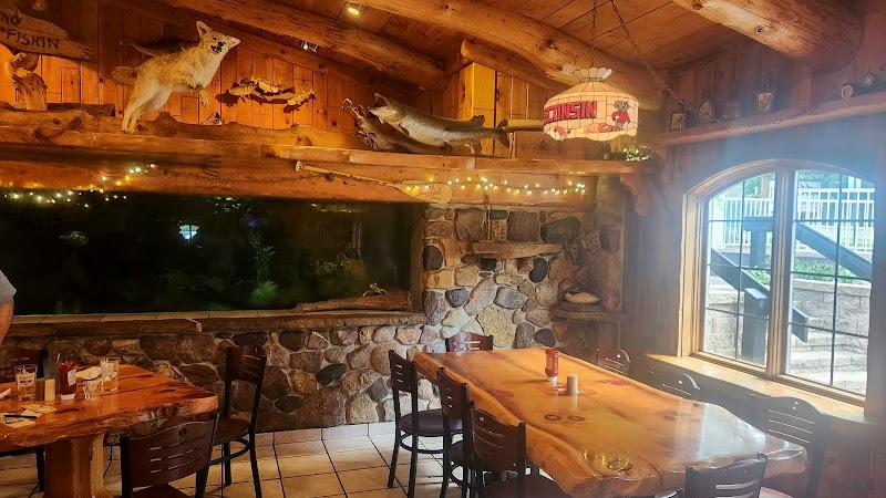 Food and interior photo 1 at River's Edge Pub & Grub in Wisconsin Dells