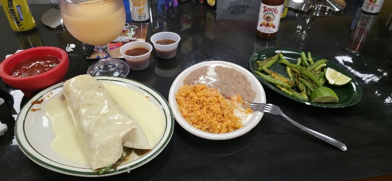 Food and interior photo 1 at El Bandido - Summersville in Summersville