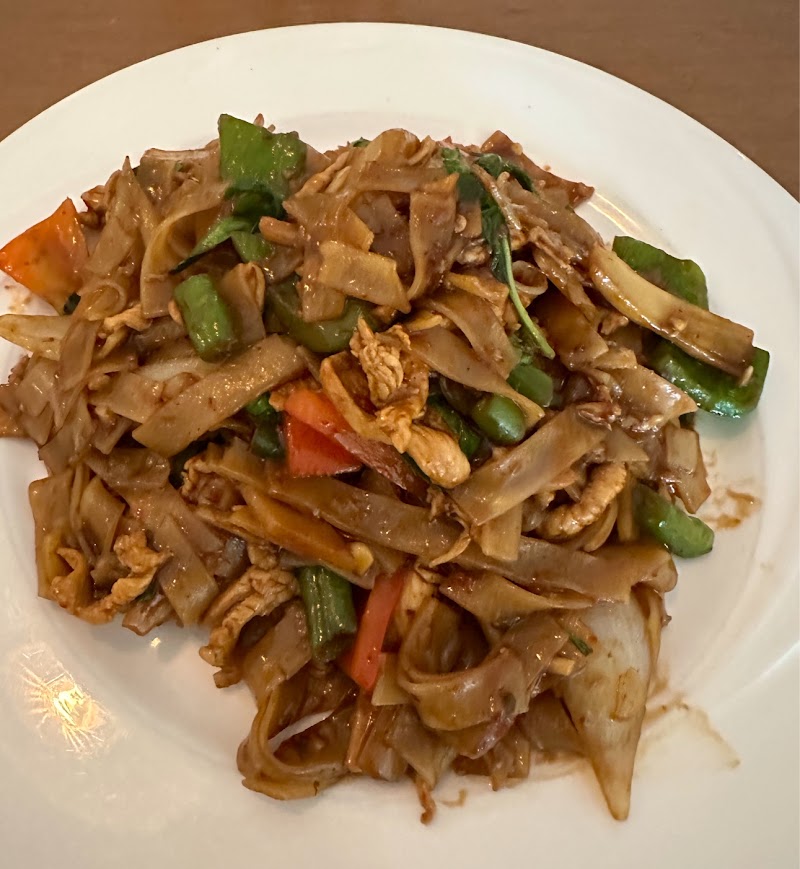 Food and interior photo 5 at Thai Fusion in Barboursville
