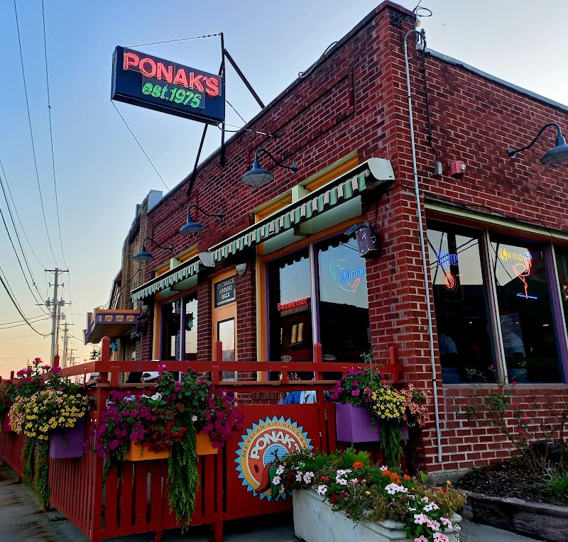 Ponak's Mexican Kitchen & Bar in Kansas City