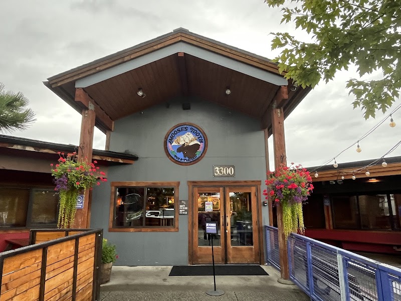 Food and interior photo 5 at Moose's Tooth Pub & Pizzeria in Anchorage