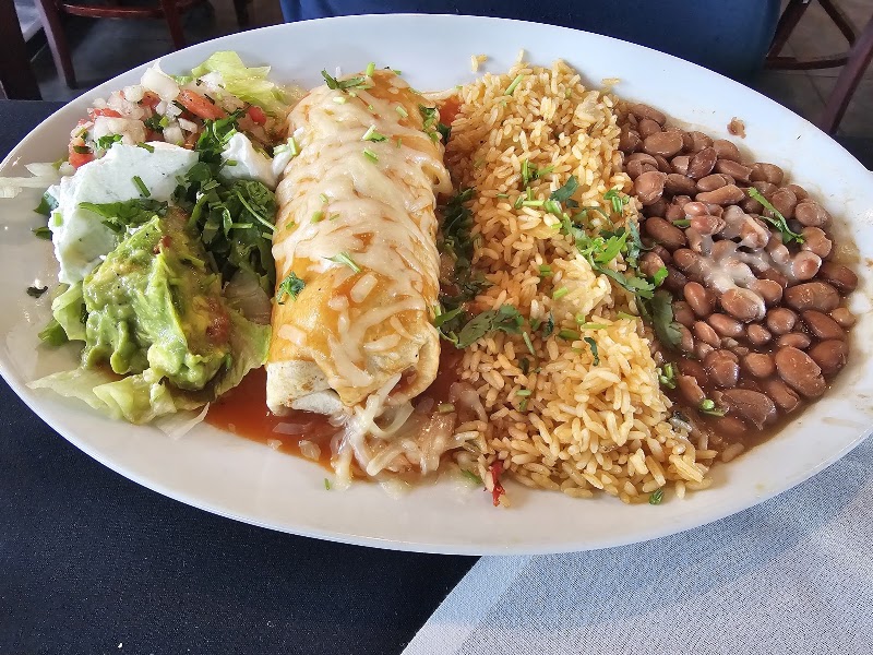 Food and interior photo 4 at El Aguila in Silver Spring