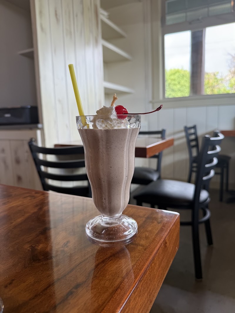 Food and interior photo 5 at Aloha Keiki Provisions Company in Waimea