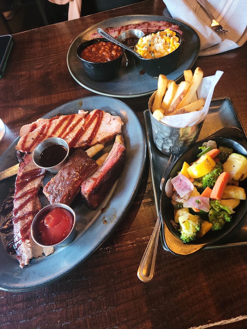 Food and interior photo 3 at Q39 - Midtown in Kansas City