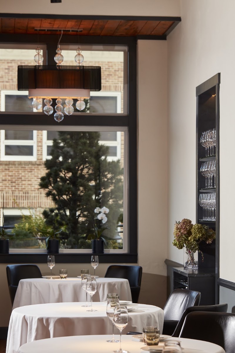 Votum Restaurant in Hood River