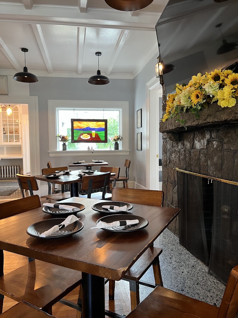 Food and interior photo 4 at The Meltdown Grilled Cheese and Tap Room in Barre