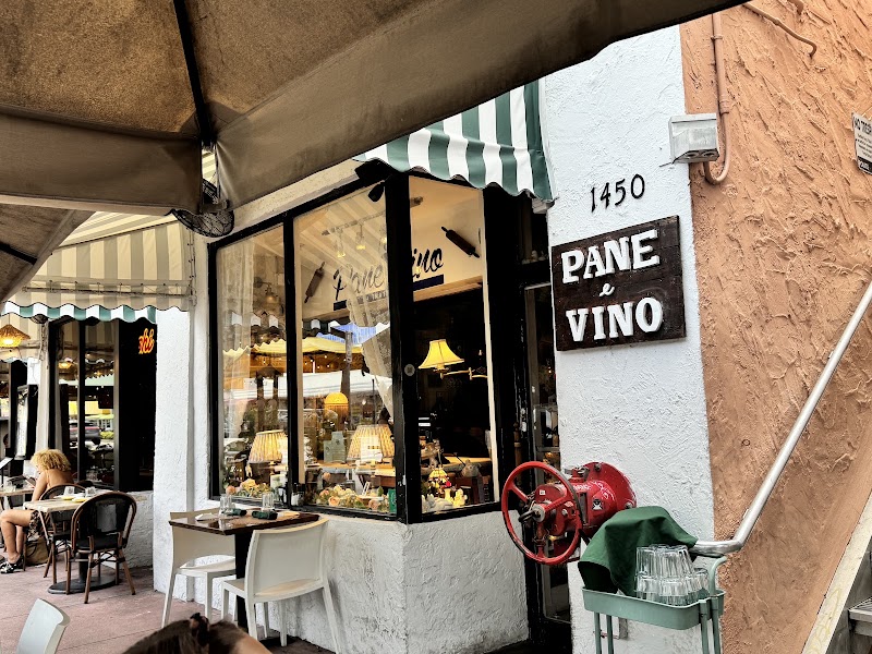 Food and interior photo 4 at Pane e Vino in Miami Beach