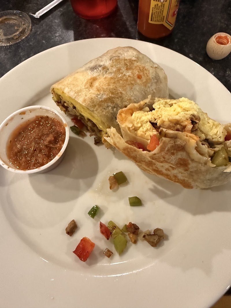 Food and interior photo 4 at Mr. Mamas Breakfast And Lunch in Las Vegas