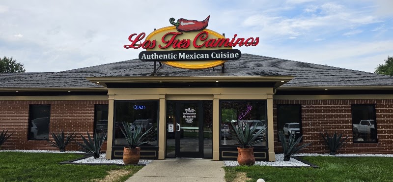 Los Tres Caminos in Galveston