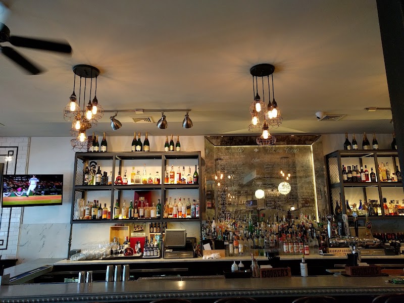 Avert Brasserie in West Hartford