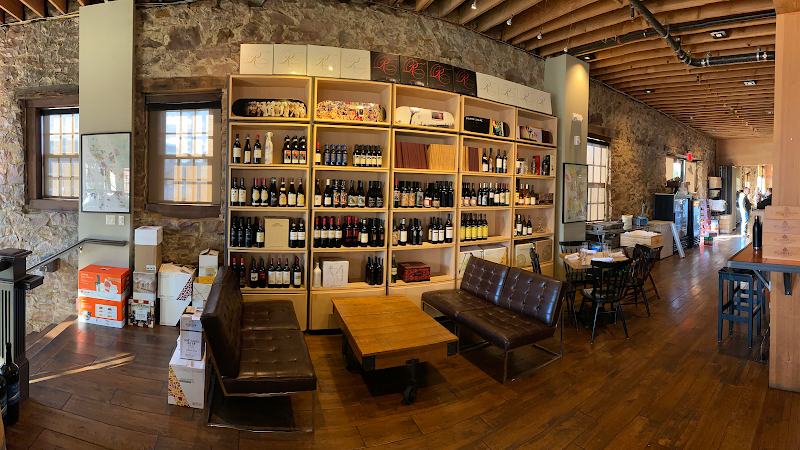 R Wine Bar & Kitchen in Sioux Falls