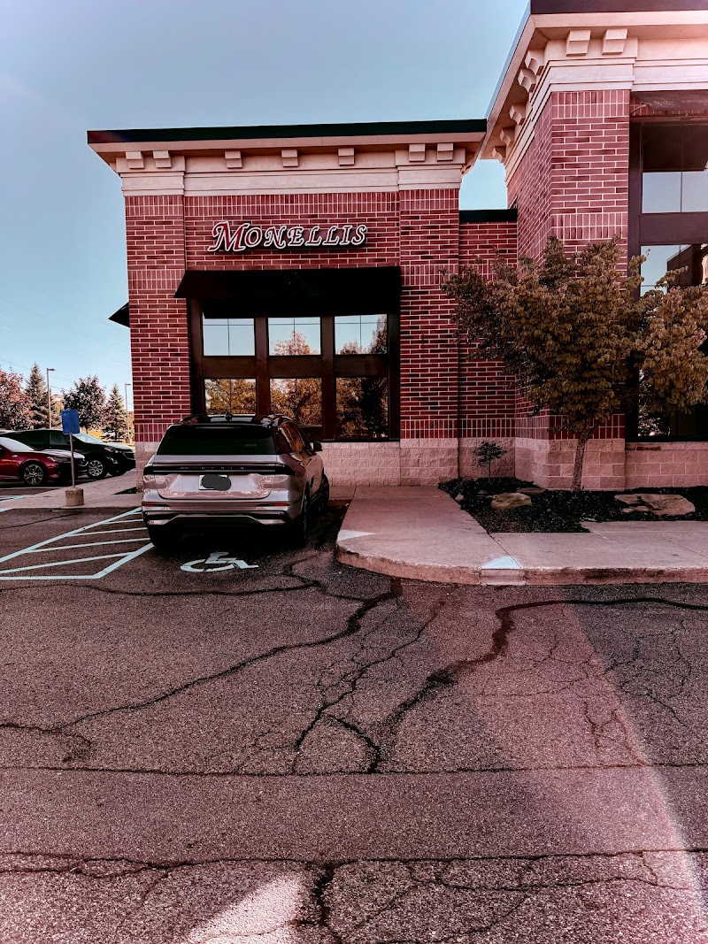 Monelli's Italian Grill & Sports Bar in Wyoming