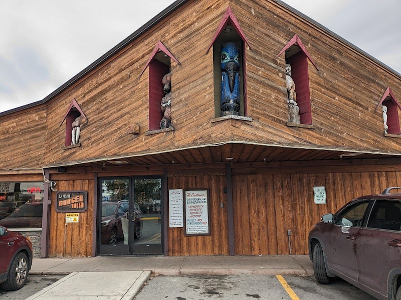 Food and interior photo 3 at Arctic Roadrunner in Anchorage