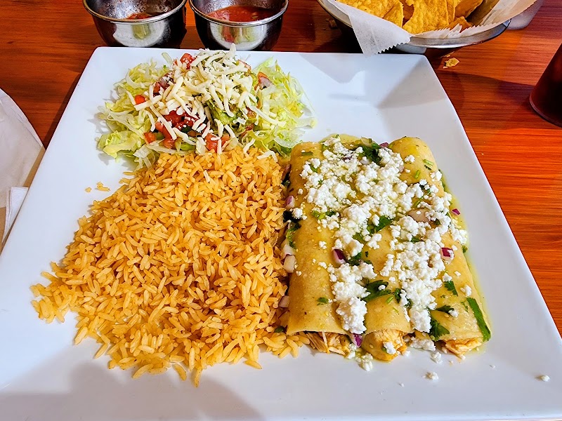Food and interior photo 3 at Los Hermanos Cantina in Colonial Beach
