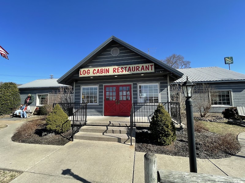 Log Cabin Restaurant in Hurricane Mills