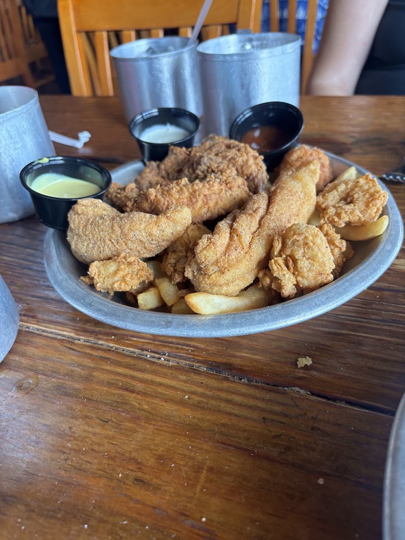 Food and interior photo 5 at Cock of the Walk in Ridgeland