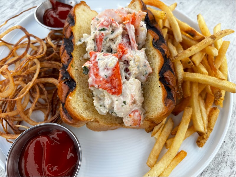 Food and interior photo 2 at River Crab Blue Water Inn in Saint Clair