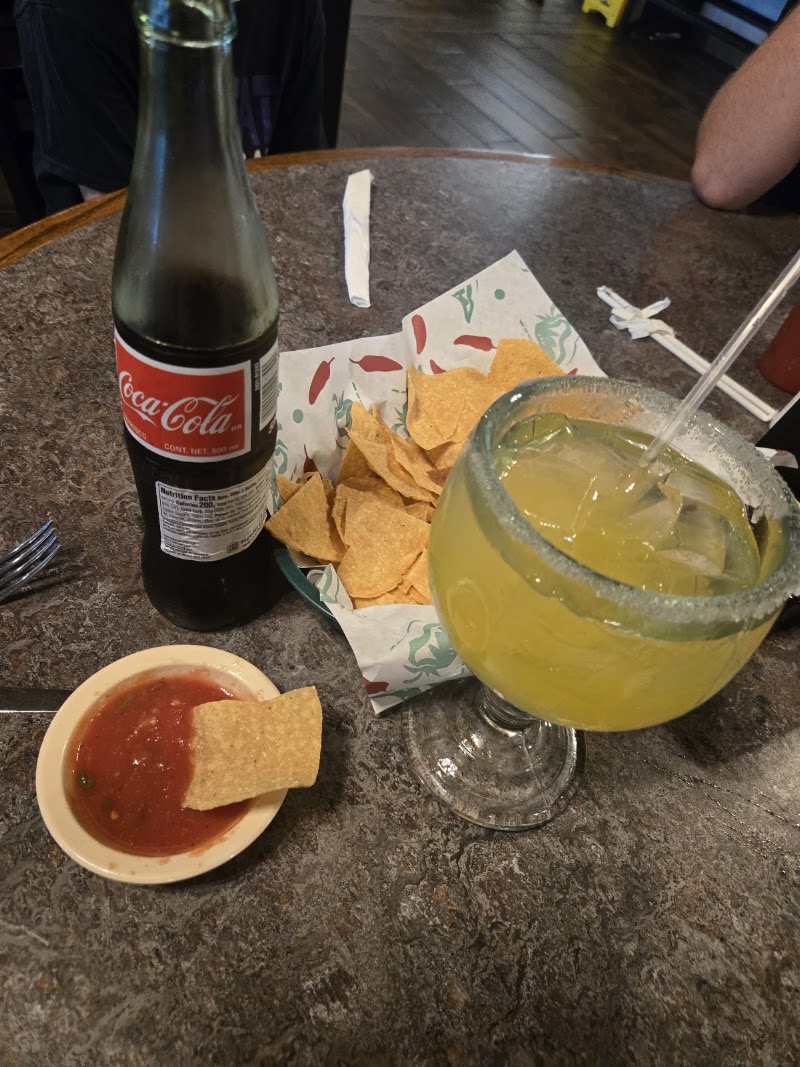 Food and interior photo 5 at Lion Rojo in Baxter Springs