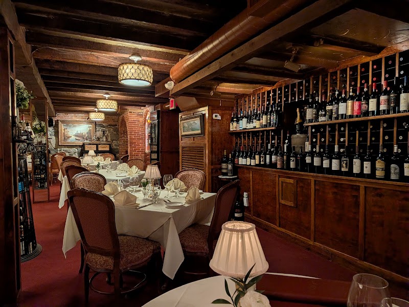 Food and interior photo 5 at Massimo's - Ristorante Massimo in Portsmouth