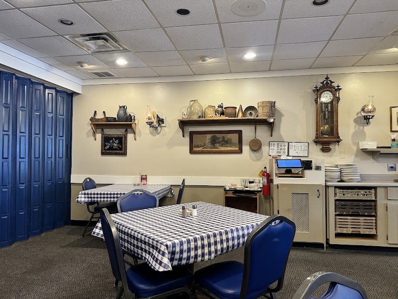 Food and interior photo 5 at Ox Yoke Inn in Amana