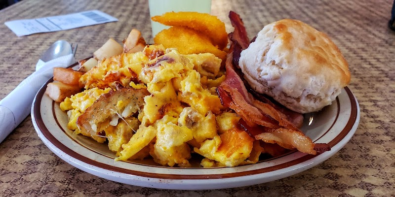 Food and interior photo 1 at Mrs. Yoder's Kitchen | Amish in Mount Hope