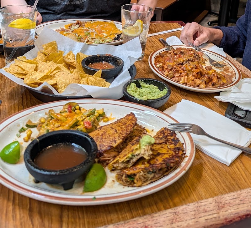 Food and interior photo 4 at Sadie's of New Mexico in Los Ranchos de Albuquerque