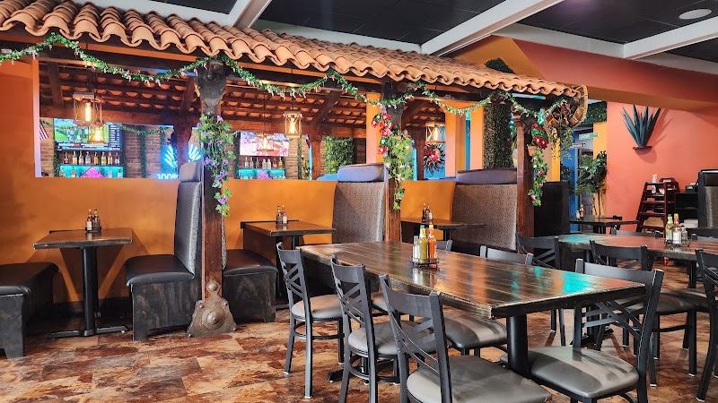 Food and interior photo 5 at Mexico Grill & Bar in Waupaca