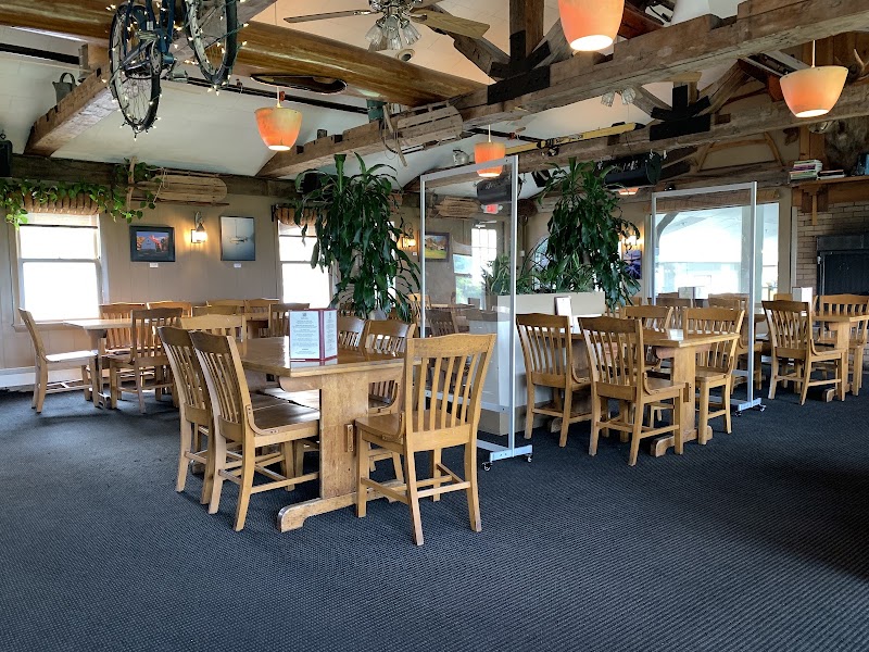 Flying Goose Brew Pub in New London