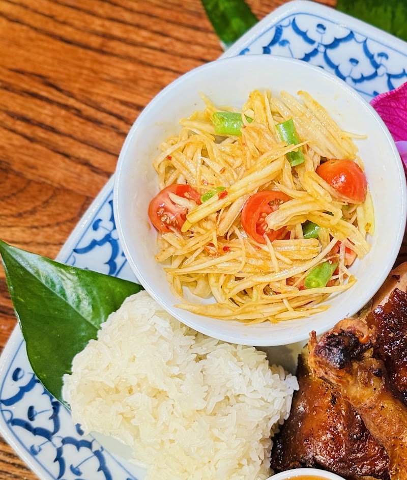 Food and interior photo 5 at Lebua by ThaiThai LLC in East Lansing