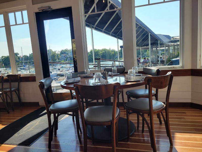 Food and interior photo 4 at Rowayton Seafood in Norwalk
