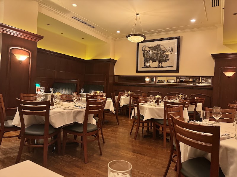 Food and interior photo 4 at 801 Chophouse in Omaha