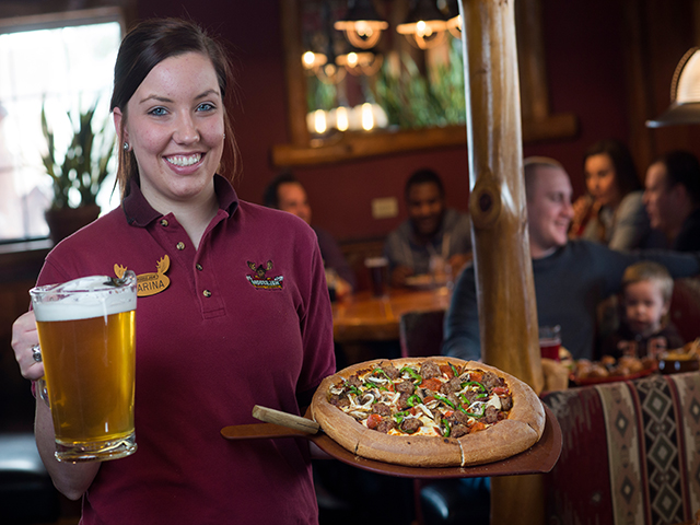 Food and interior photo 5 at Moosejaw Pizza & Dells Brewing Co. in Wisconsin Dells