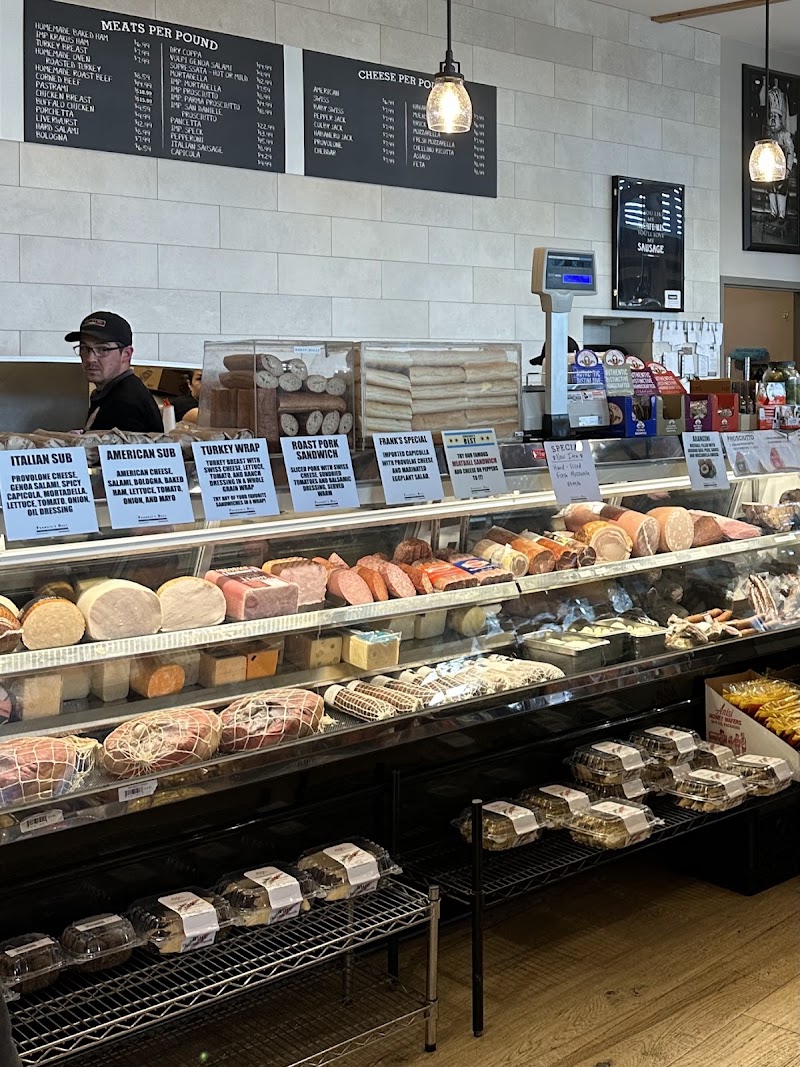 Food and interior photo 4 at Frankie's Deli in Oakbrook Terrace