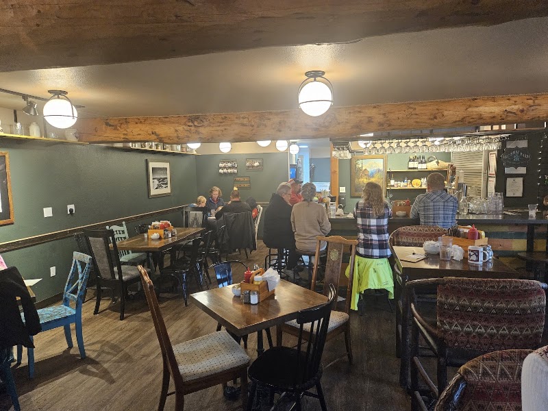 Food and interior photo 4 at Homestead Kitchen in Talkeetna
