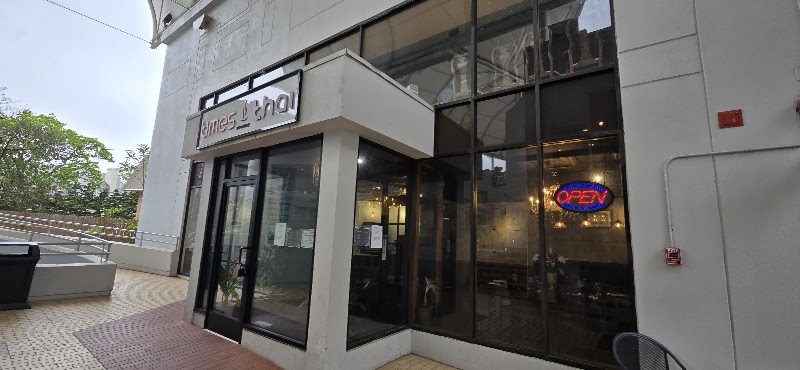 Times Thai Streatery in Summit