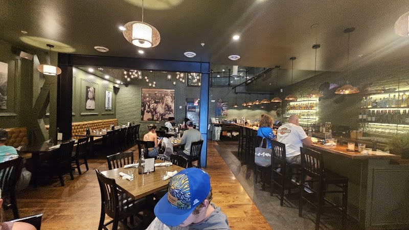 Food and interior photo 4 at Roosevelts in Jackson