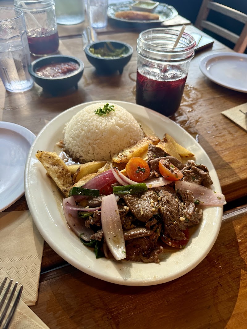 Food and interior photo 2 at Ochos 888 Honolulu in Honolulu