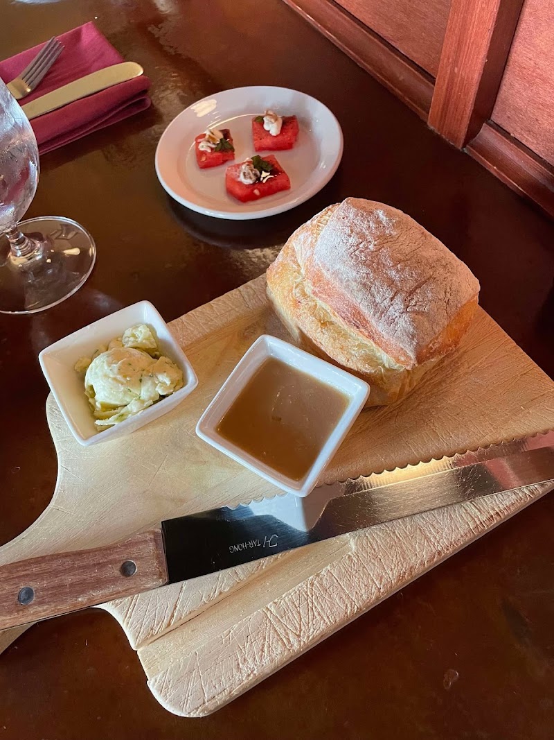 Food and interior photo 4 at Lucca's in Helena