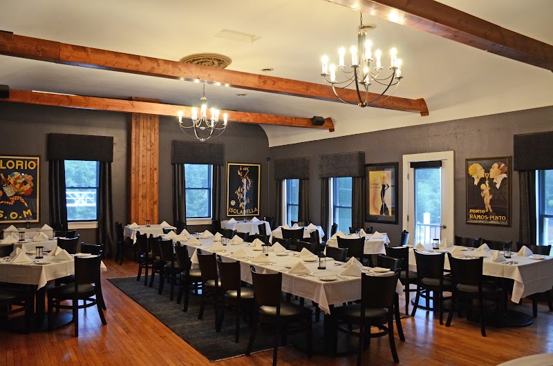 Food and interior photo 5 at Union House in Genesee Depot