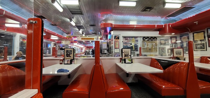 Chase's Diner in Chandler