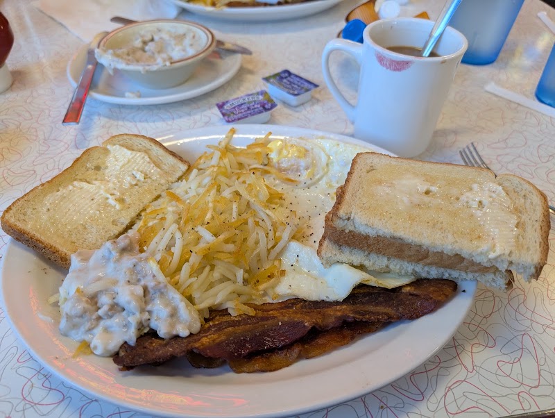 Food and interior photo 5 at Chase's Diner in Chandler