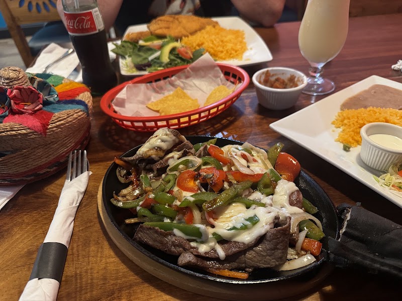 Mexico En Tu Casa Restaurant & Catering in Winthrop