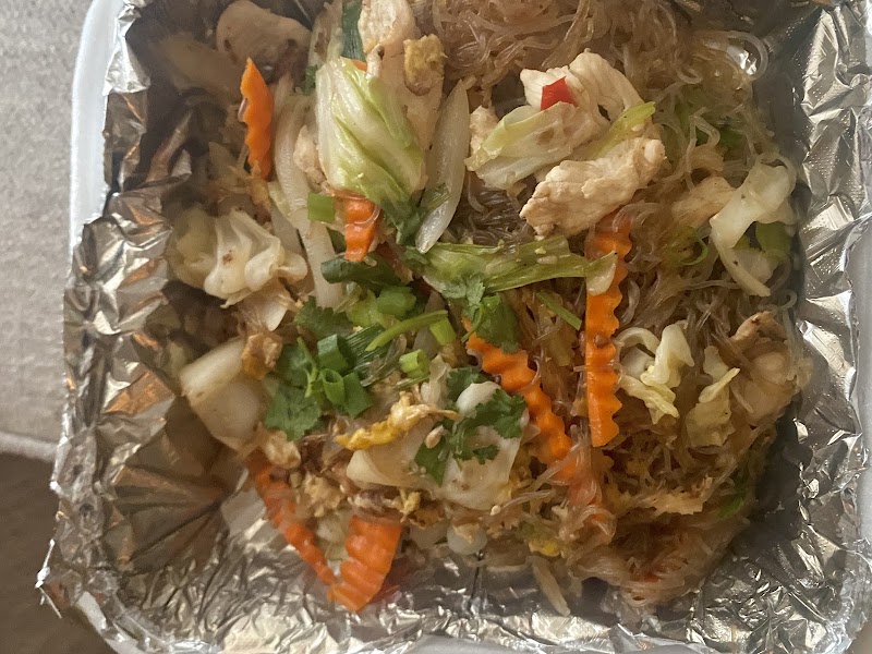 Food and interior photo 2 at Lemongrass Thai Kitchen in Biloxi