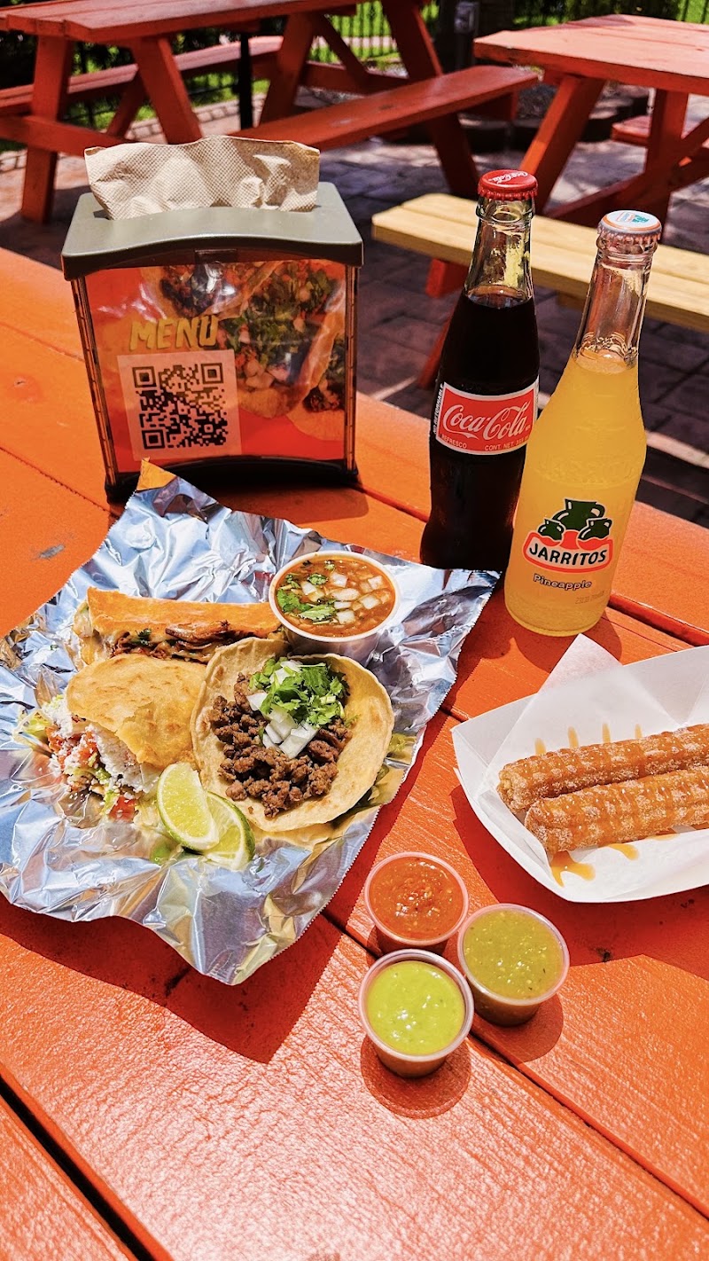 Food and interior photo 1 at Tacos Nayarit in Columbia