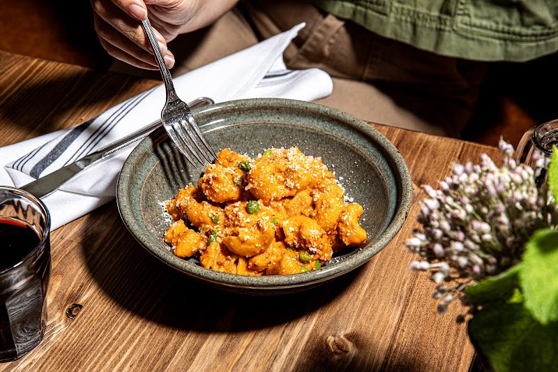 Food and interior photo 1 at Cane Pazzo in Hanahan