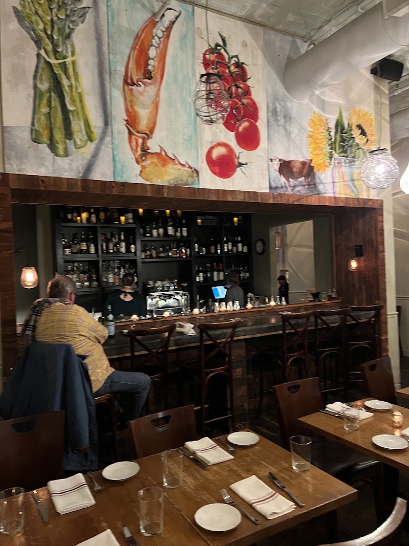 Food and interior photo 5 at La Fia Bistro in Wilmington