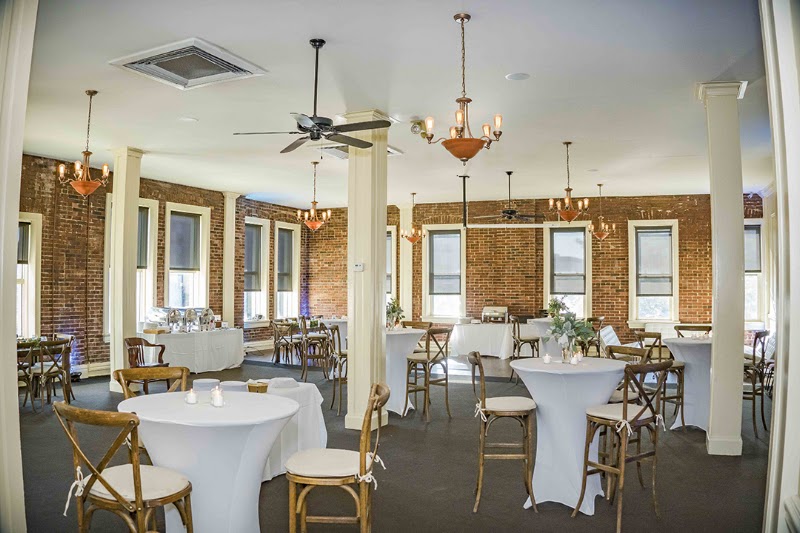 Epiphany Farms Restaurant in Bloomington