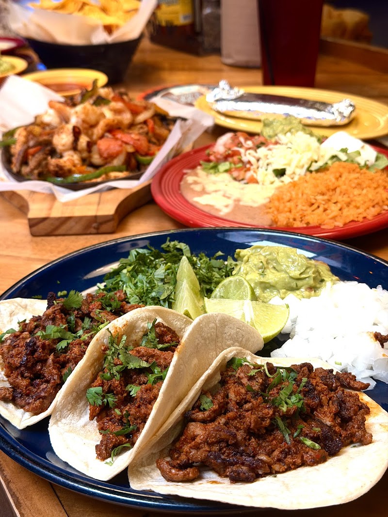 Food and interior photo 3 at Cesar's Old Mexico in Springfield