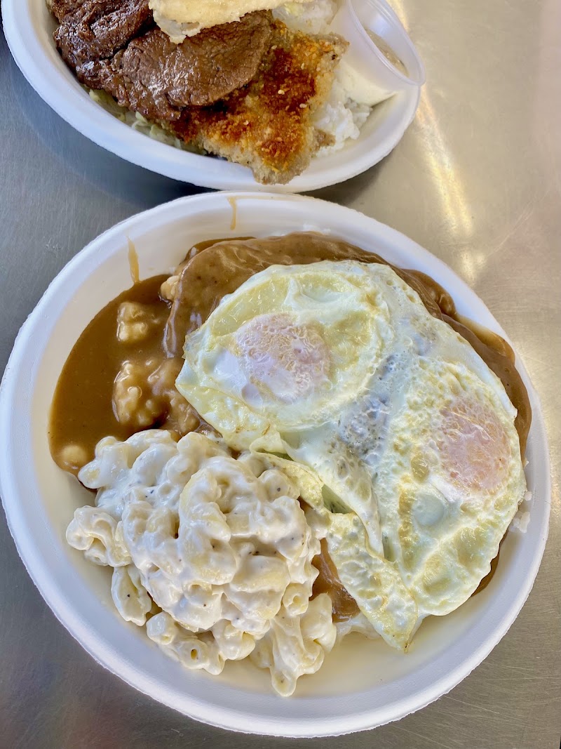 Food and interior photo 5 at Rainbow Drive-In in Honolulu